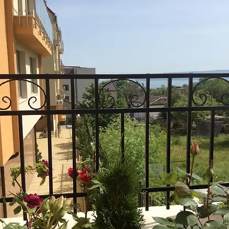 Apartamento Tatiana Varna
